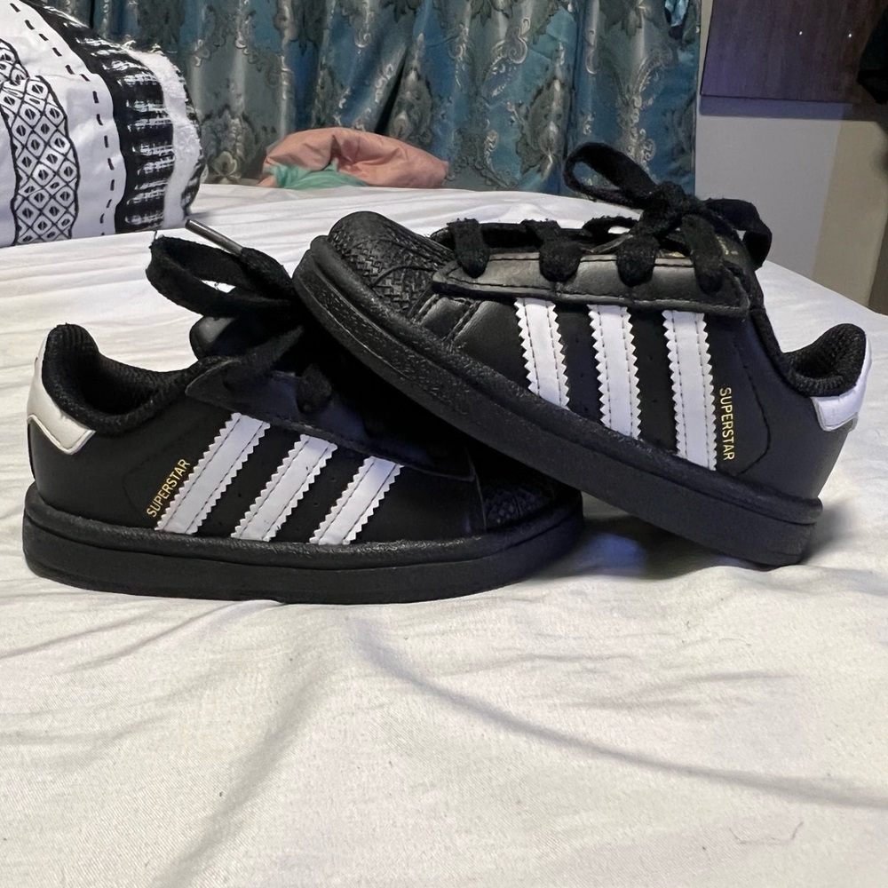 Adidas marble toe superstar